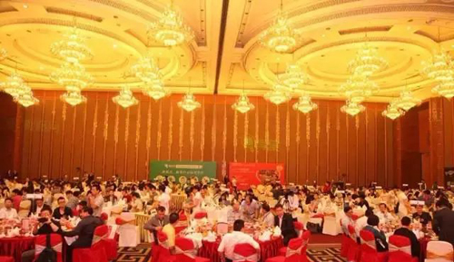 吾光视色”中国酒店·照明设计论坛1.jpg